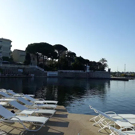 Apartment Le Pavillon De Flore *